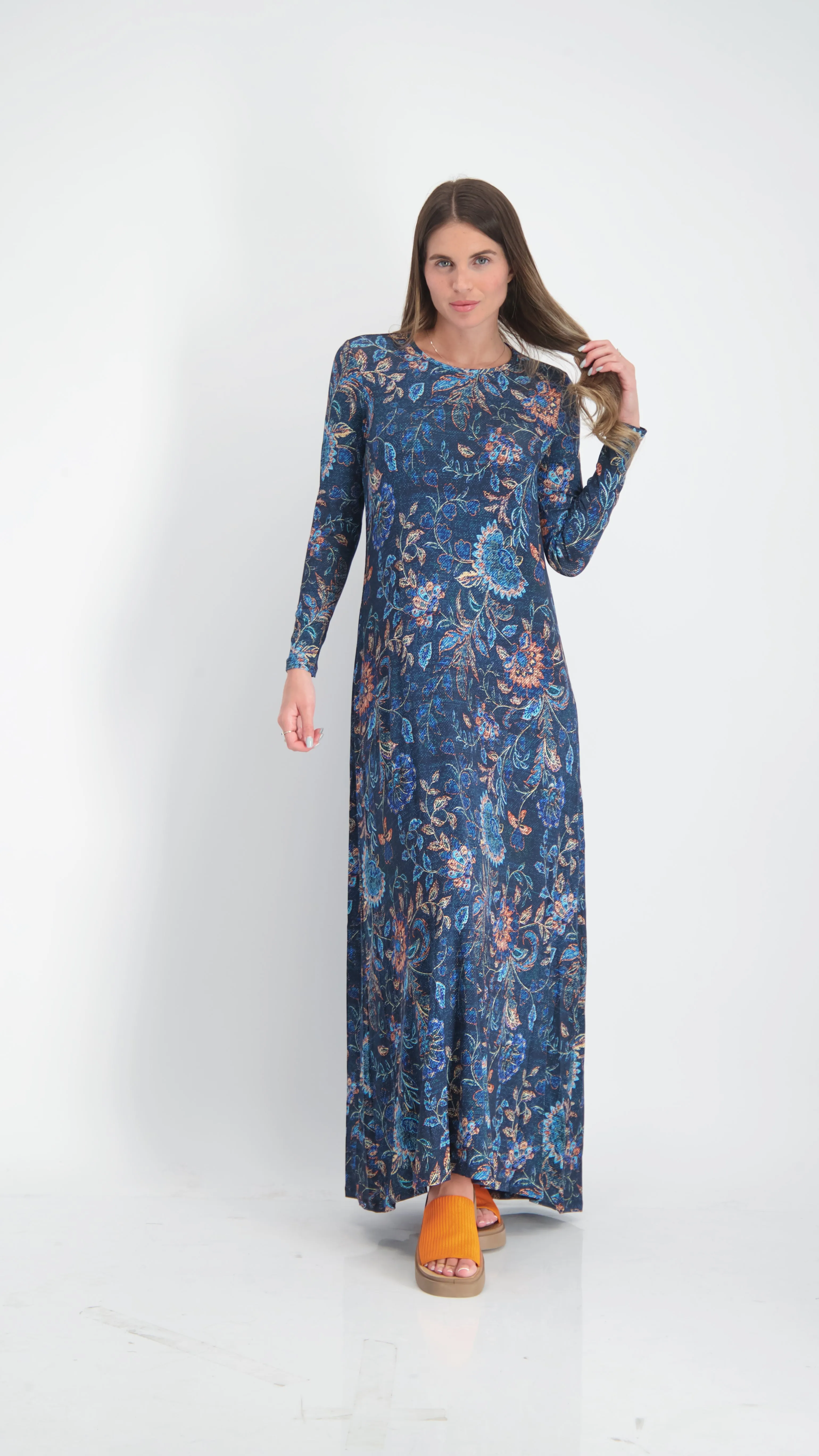 A-line Maxi Dress / Navy Flowers