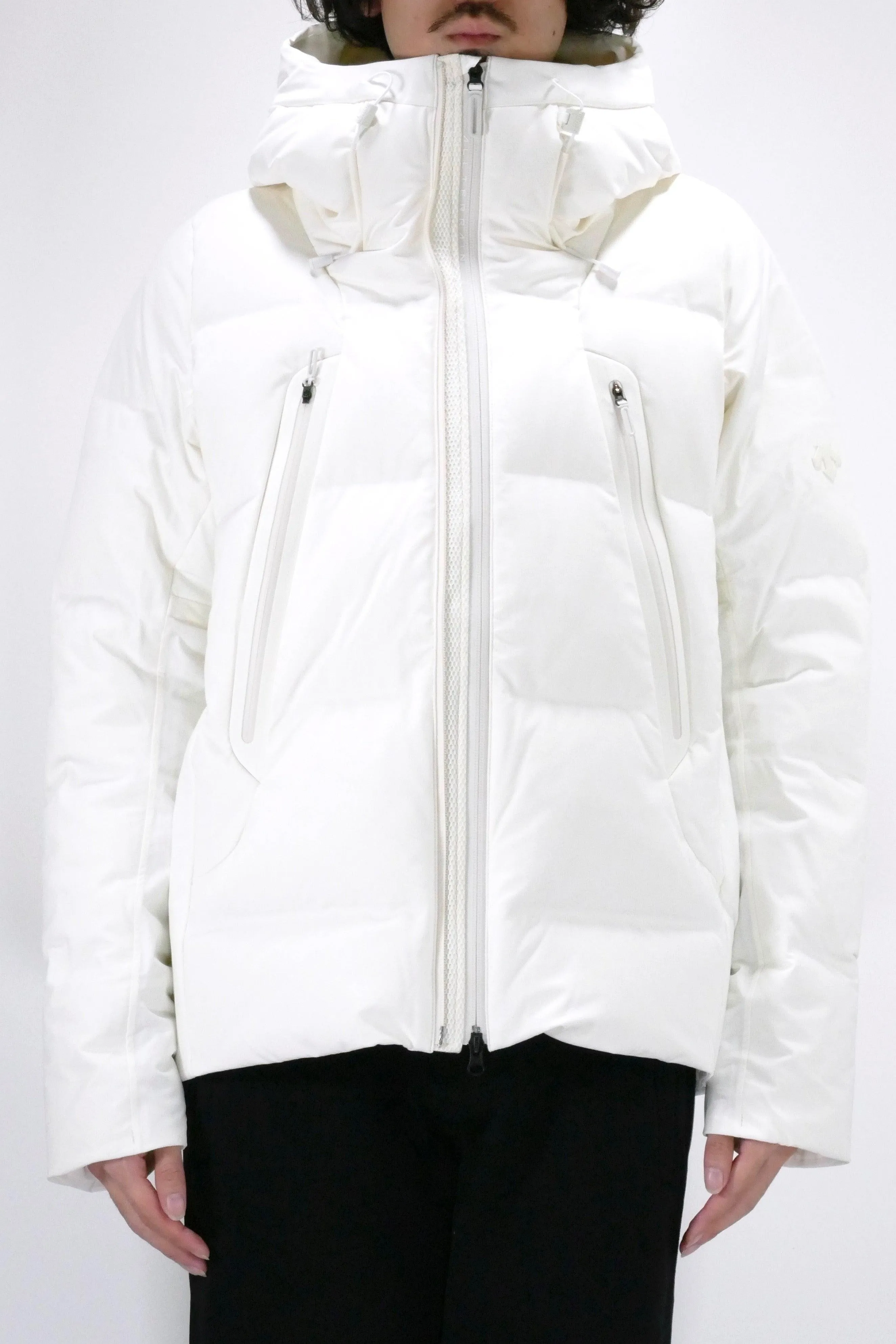 Descente Mizusawa Down Mountaineer Parka - White